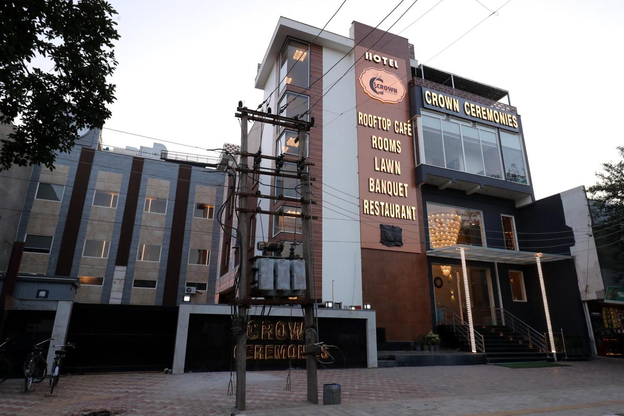 Crown Ceremonies Hotel Faridabad Luaran gambar