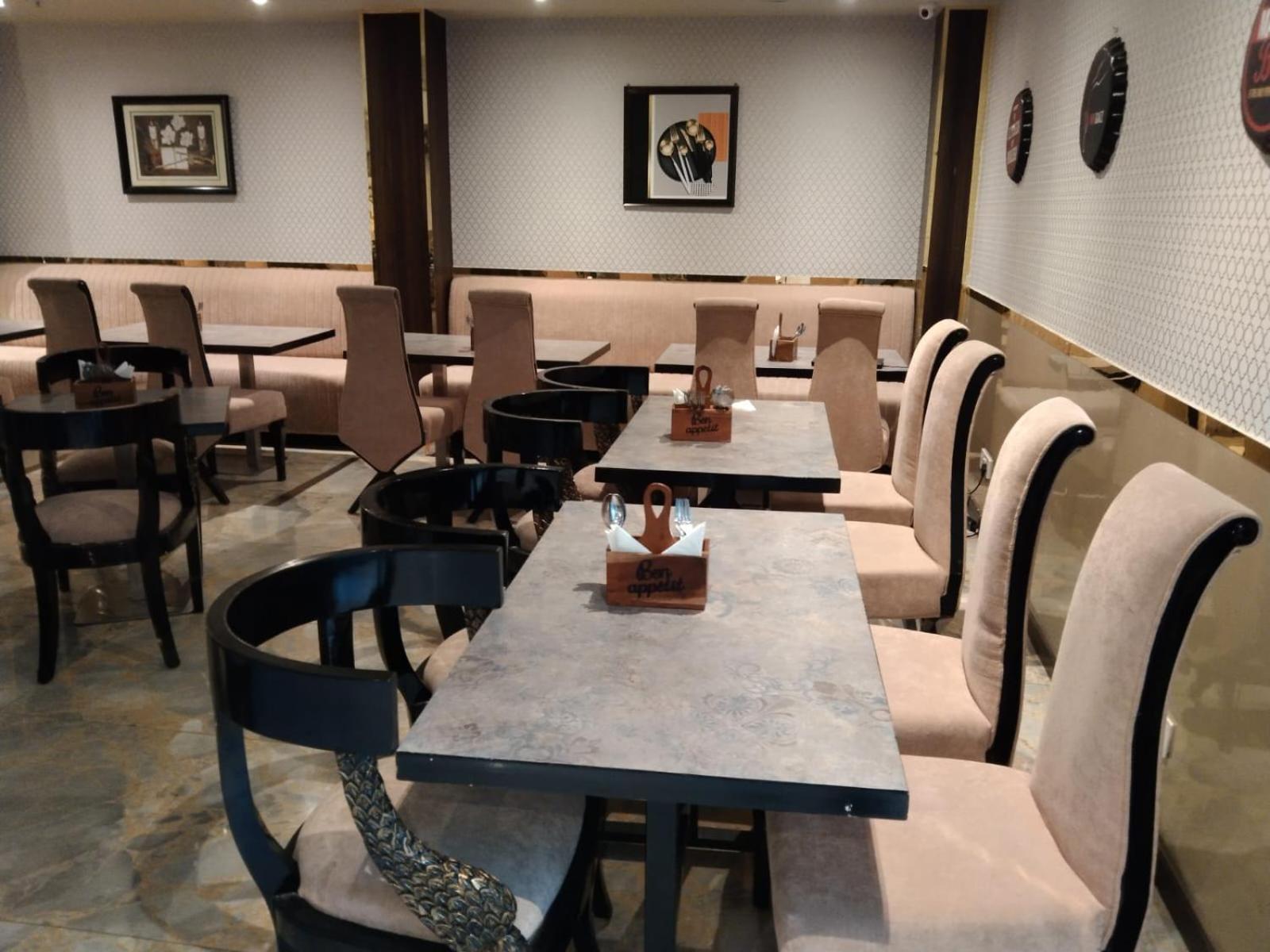 Crown Ceremonies Hotel Faridabad Luaran gambar
